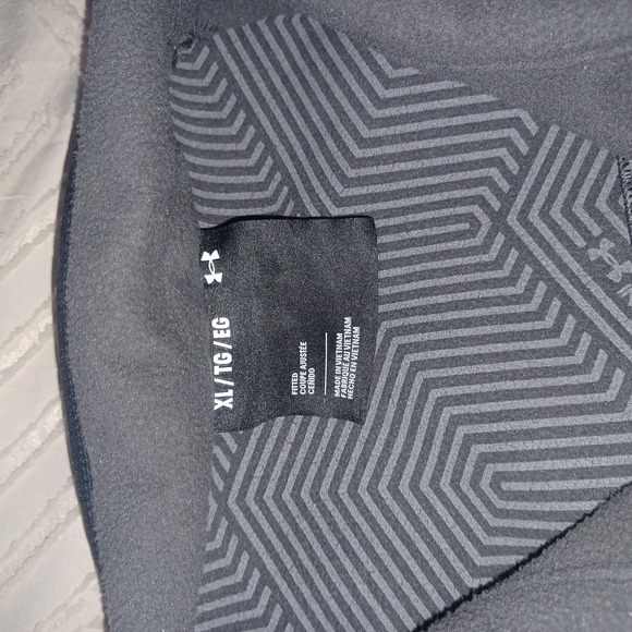 Under Armour Charcoal and Gray Zip-Up Jacket - Picture 3 of 4